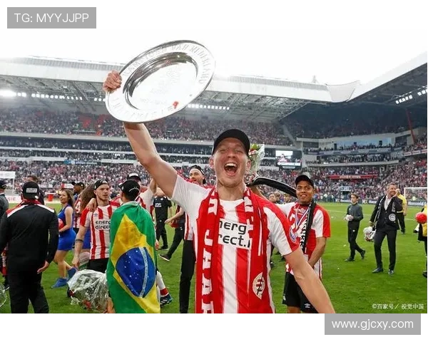 埃因霍温主场迎战维迪斯争夺荷甲积分榜重要位置